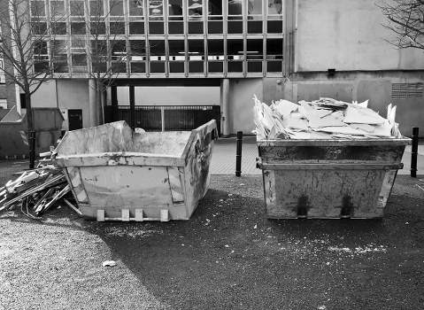 Shoreditch construction site with organized waste clearance